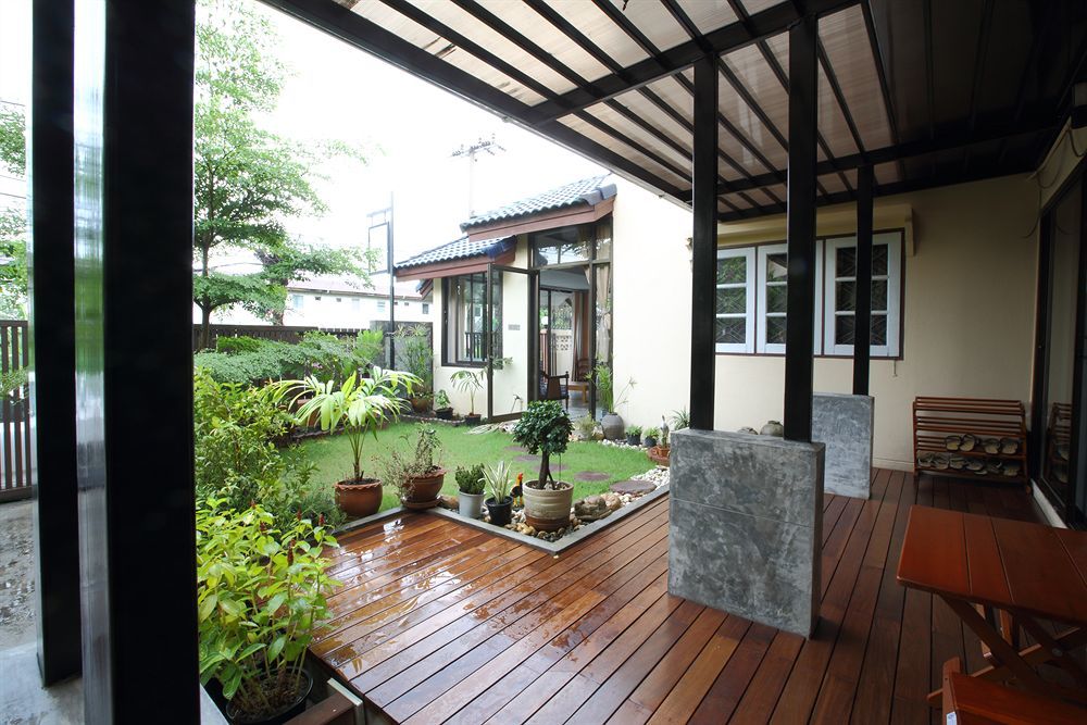 Mon Lodge & Yoga Donmueang Bangkok Exterior photo