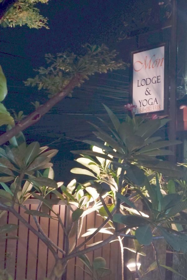 Mon Lodge & Yoga Donmueang Bangkok Exterior photo